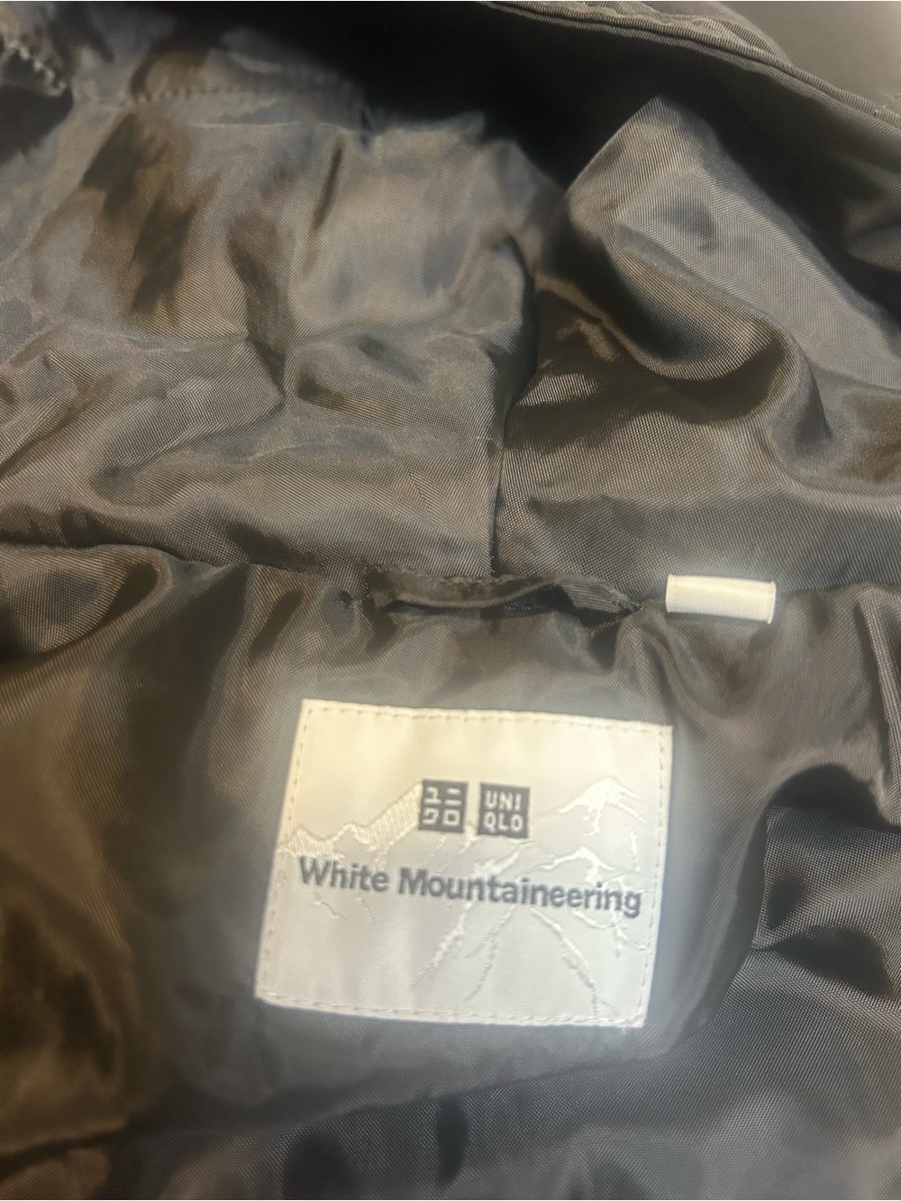 Uniqlo Black Hooded Kids Raincoat with Front Zip - Picture 6 of 11
